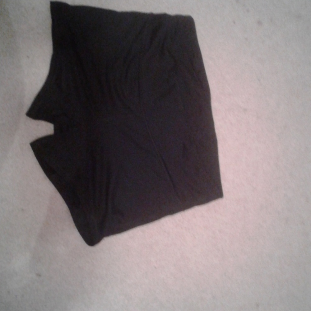 Shorts - Picture 4 of 4